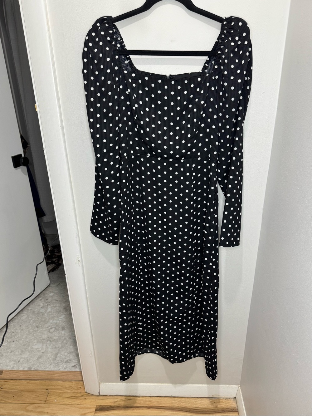 Lulus Black Polka Dot Long Sleeve Midi Dress